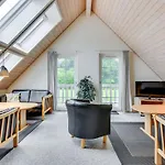 Tamia - 100m To The Fjord By Interhome