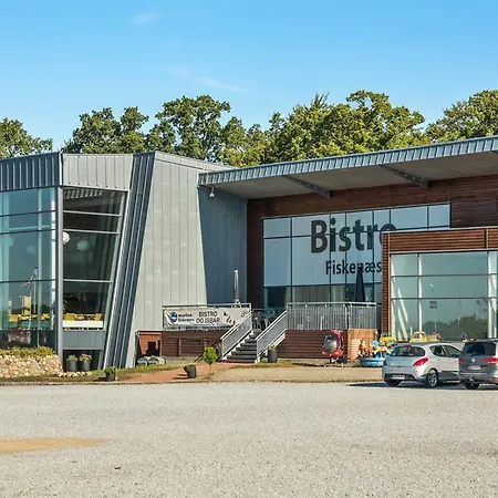 Tamia - 100m To The Fjord By Interhome *