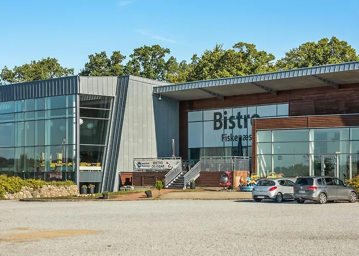 Tamia - 100m To The Fjord By Interhome *