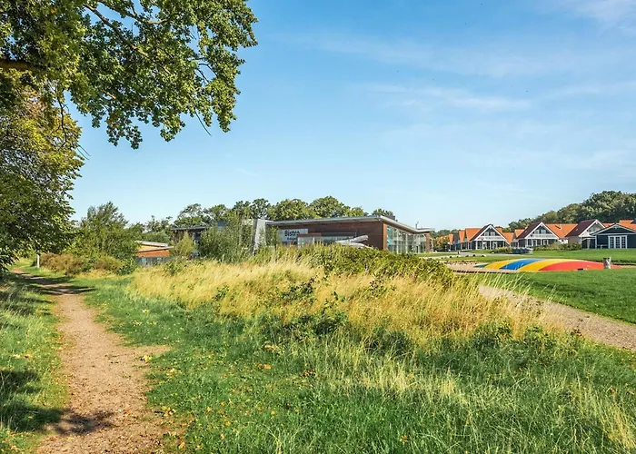 Tamia - 100m To The Fjord By Interhome